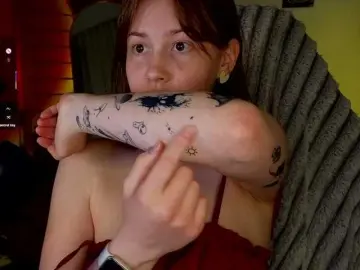 Bongacams Sex Cam of sweetdreamss