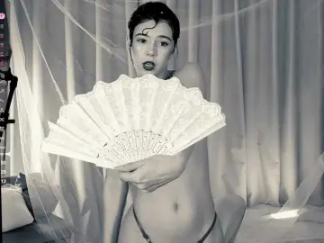 Bongacams Adult Webcam of CoralineJones