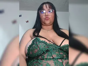 Bongacams Adult Video Chat of CandyBrowm