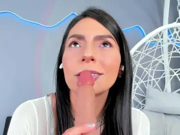 Bongacams Adult Webcam of LaurenBellucci
