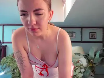 Bongacams Free Porn Cam of KiraRustle