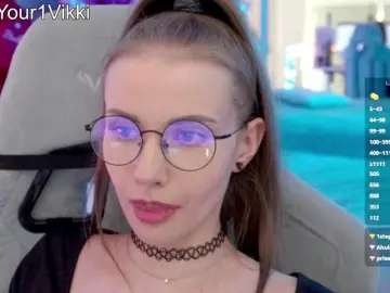 Bongacams Watch Live Sex Cams of -VikkiL0vesCheese-