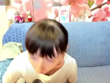 Bongacams Live Sex Cam of KathelinBrik