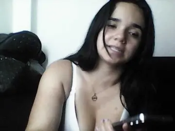 Bongacams Live Sex Cam of XiomaraSmith4