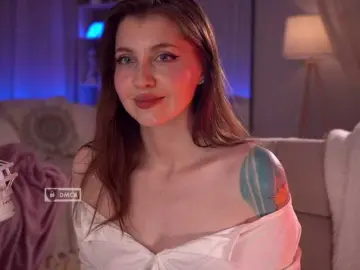 Bongacams Best Webcam of HoneyCherry