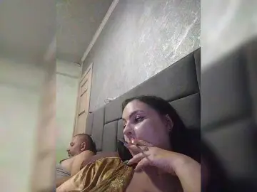 Bongacams Watch Live Sex Cams of kissmabont