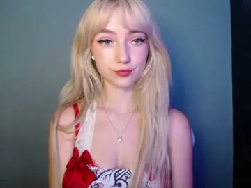 Bongacams Sex Cam of LuciaGlow