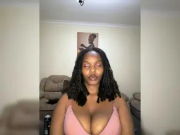 Bongacams Best Webcam of Curvy-maxy9