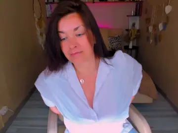 Bongacams Best Webcam of AnaMills