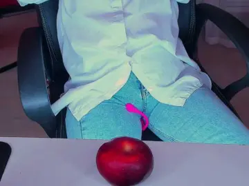 Bongacams Live Sex of AnaMills