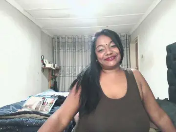 Bongacams Live Sex Cam of Indianmayaxoxo