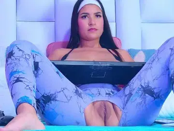 Bongacams Adult Webcam of MiaBrihtny