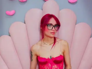 Bongacams Nude Webcam of LUCYMILLER