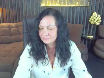 Bongacams Watch Live Sex Cams of IrissMoon