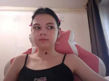 Bongacams Private Sex Chat of MyrnaPlough