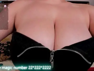 Bongacams Free Porn Cam of anyi-sweet-tits
