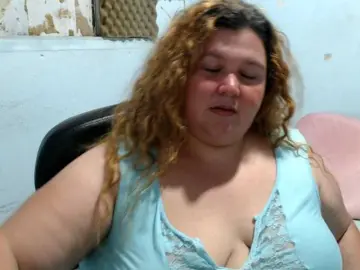 Bongacams Adult Webcams of squirtbbw