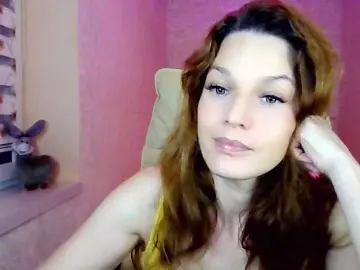 Bongacams Watch Live Sex Cams of IridessaL