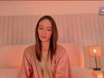Bongacams Nude Webcam of Megan-Holly