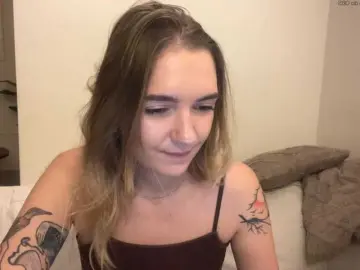 Bongacams Live Sex Cam of RoxyHorny