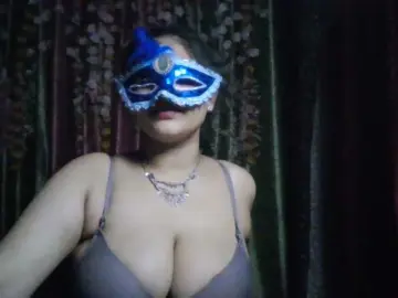 Bongacams Private Sex Chat of Naughtyladki