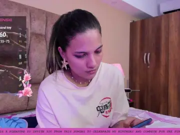 Bongacams Best live sex cam show of EmmaSanchez1