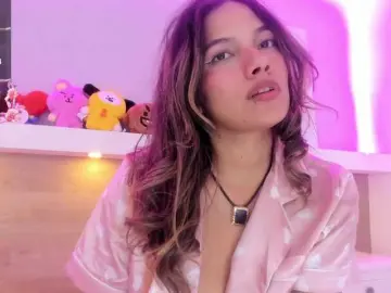 Bongacams Free Porn Cam of EmmaSanchez1