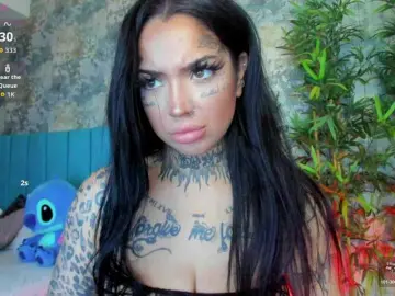 Bongacams Adult Video Chat of CreamyInk