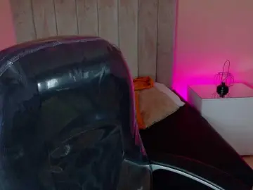 Bongacams Live Sex Cam of Wanda-Olsenn