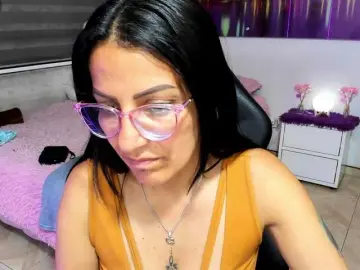 Bongacams Nude Webcam of alma-blue