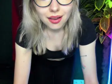 Bongacams Free Porn Cam of xxHeidiLove