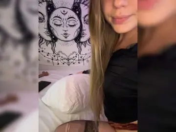 Bongacams Best live sex cam show of Villanelle
