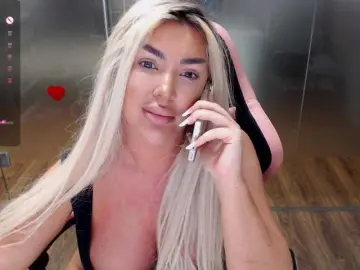 Bongacams Free Live Porn of SarahStone