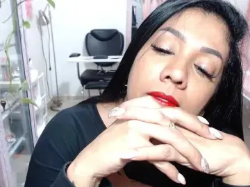 Bongacams Live Sex Cam of titsbiglovers
