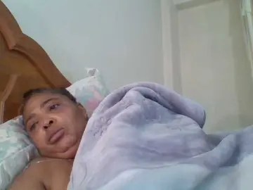 Bongacams Free Porn Cam of pussylips53