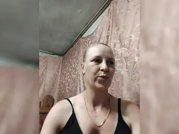 Bongacams Best Webcam of monitasofa