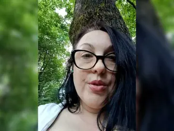 Bongacams Live Sex Cam of ViktoryDimond