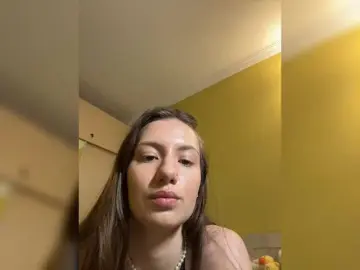 Bongacams Free Live Porn of MilkaCrystall01