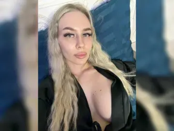 Bongacams Sex Cam of Lovensesgirl