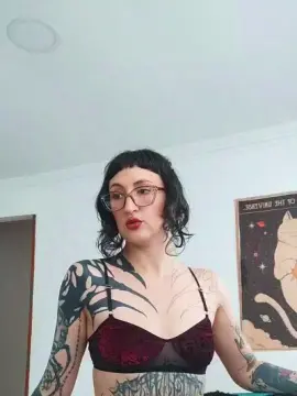 Cam4 Adult Video Chat of Inked_Val