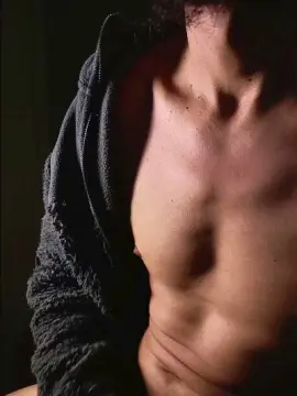Cam4 Live Sex of villanocat
