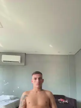 Cam4 Nude Webcam of pietrolutchero
