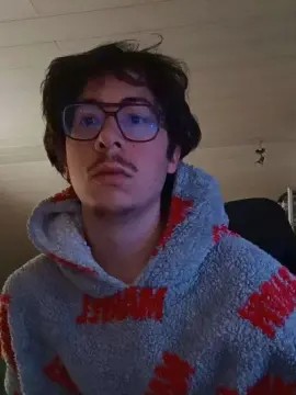 Cam4 Live Sex Cam of Freezer580
