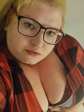 Cam4 Adult Webcams of MarilynLuvsYuh