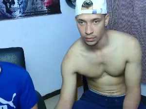 Cam4 Best Webcam of AxelNova