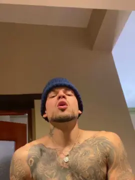Cam4 Private Sex Chat of nicolas2471