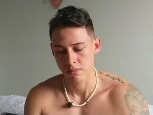 Cam4 Adult Webcams of Latino_Milk_99