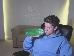 Cam4 Live Sex of MaxKaidenn