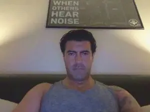 Cam4 Live Porn of luiso2905