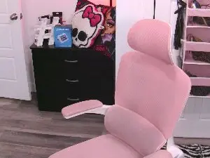 Cam4 Free Live Porn of gennyrock